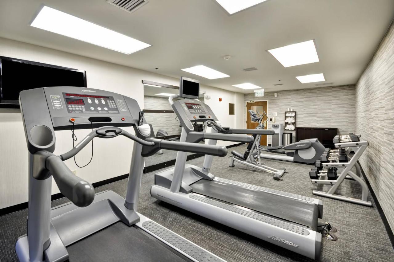 Courtyard By Marriott Jacksonville Airport/ Northeast Dış mekan fotoğraf