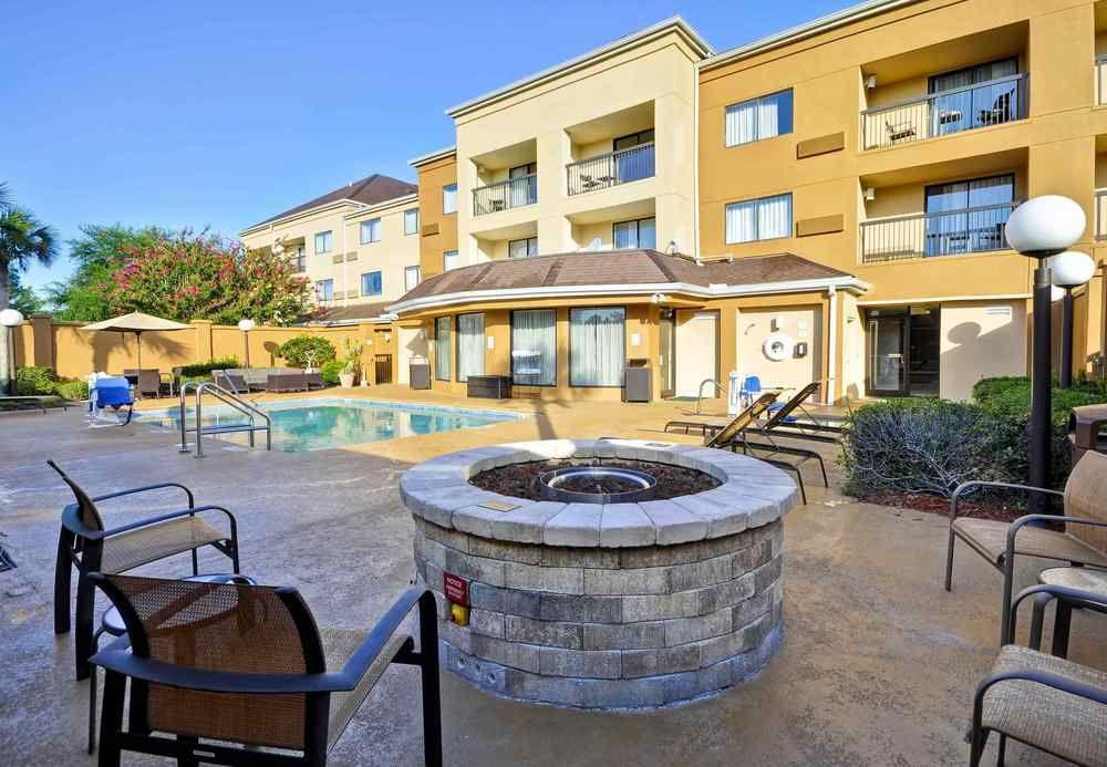 Courtyard By Marriott Jacksonville Airport/ Northeast Dış mekan fotoğraf
